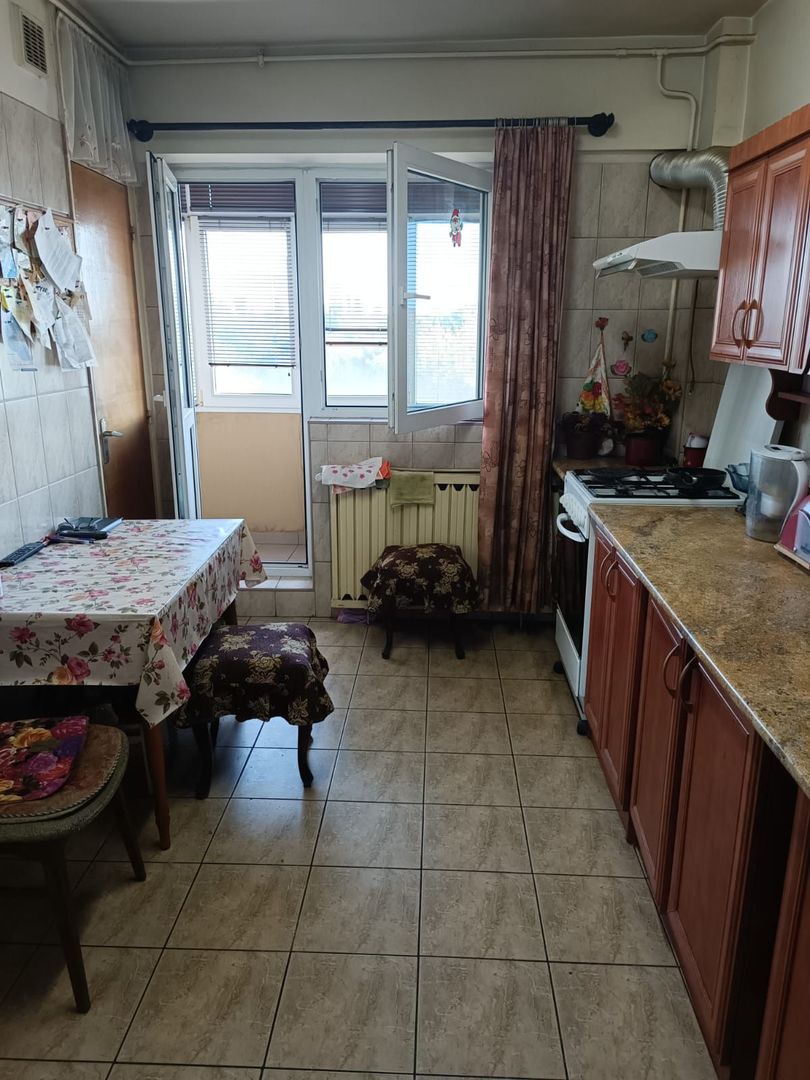 Apartament 3 camere Aviatiei - Poză 1