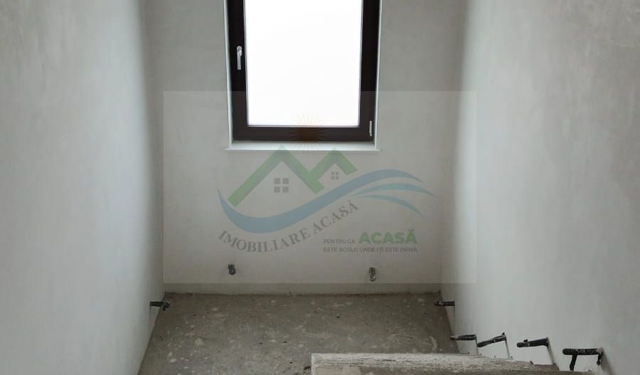 Casă/Vilă Dumbrăveni/Suceava - Poză 8