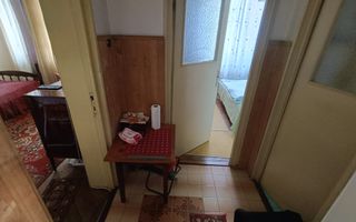 Apartament 3 camere,decomandat,2 balcoane,et. 4,Bdul Decebal - Poză 6