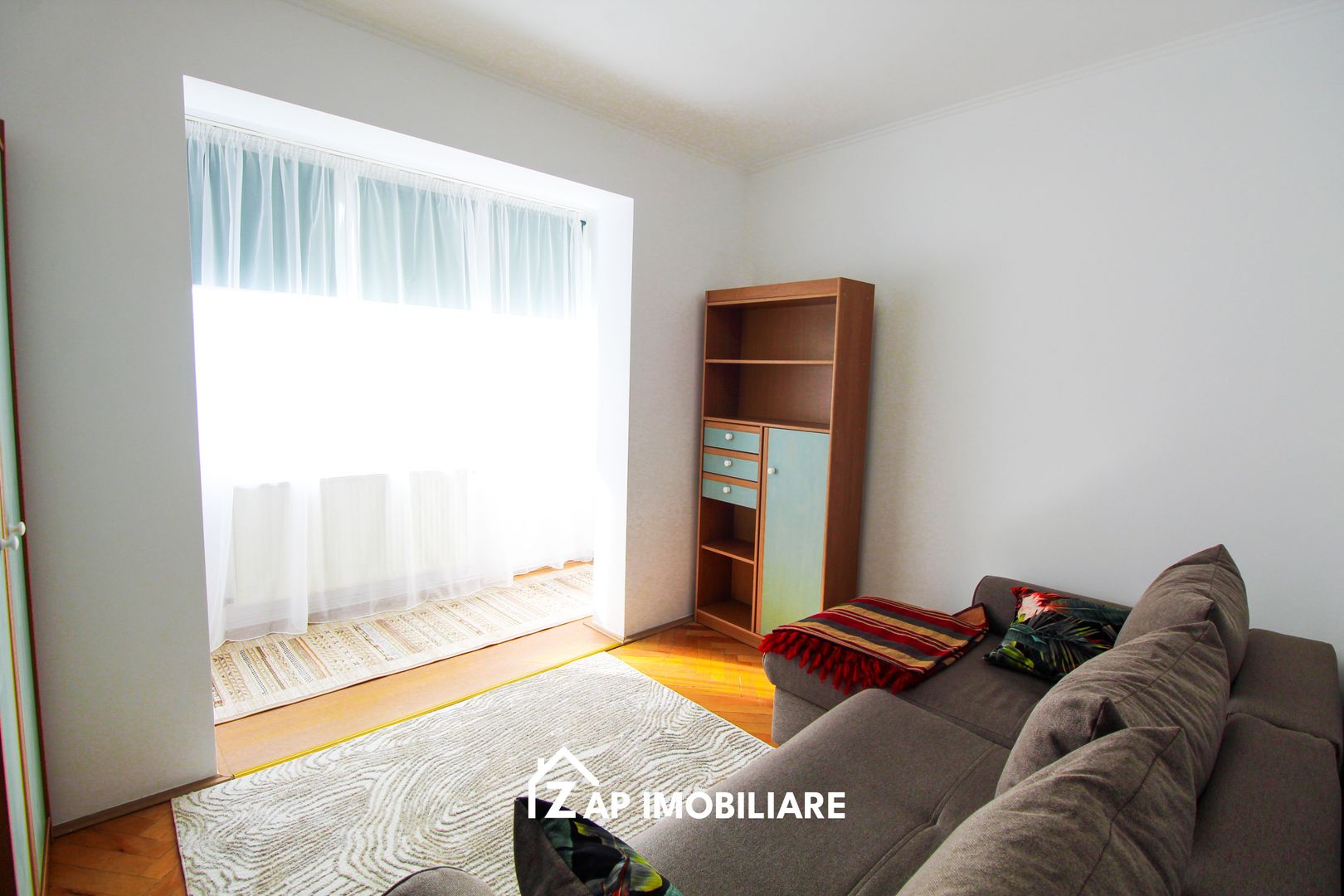Tudor - Pandurilor, 3 camere, 2 bai, 78mp - Poză 1