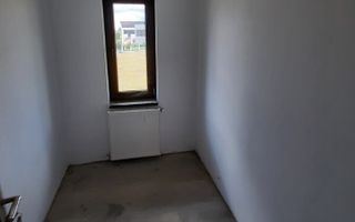 Casa parter + etaj 200 mp + teren 500 mp , Anl Ciusmea - Poză 6
