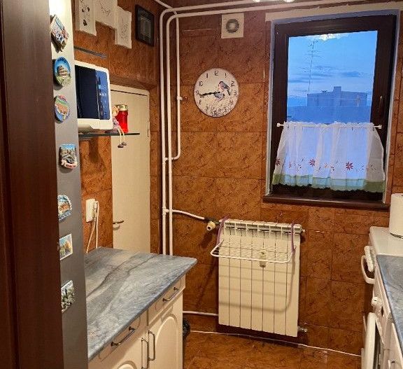 Apartament cu 2 camere de închiriat în zona Titan, Sector 3 - Poză 1