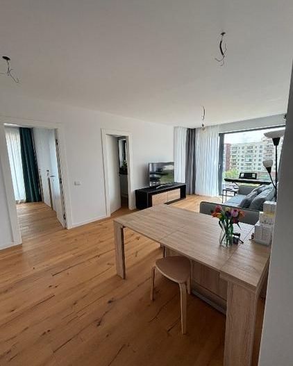Vânzare apartament 3 camere - City Point- Aviatiei, mobilat lux - Poză 3