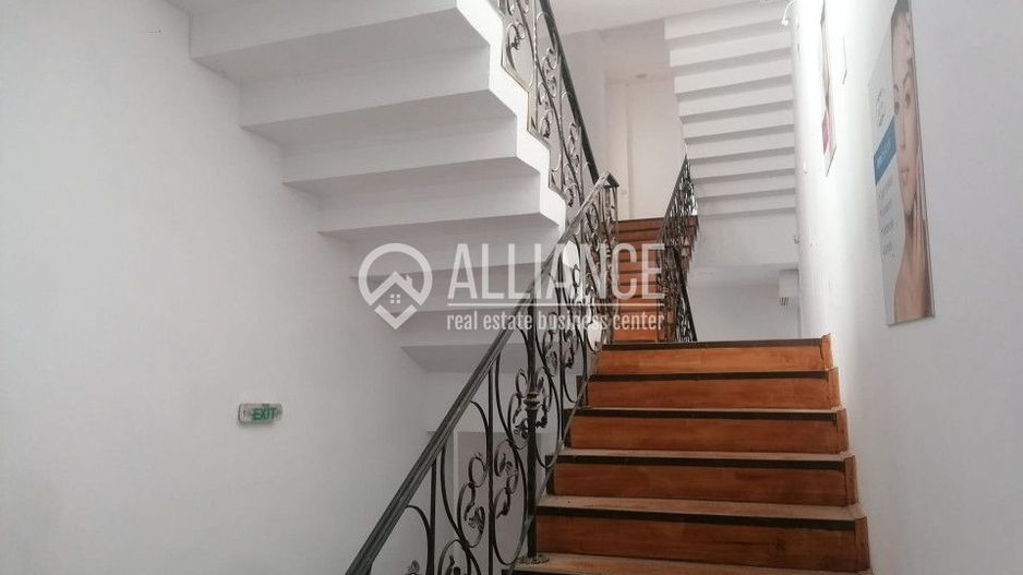 CENTRU (COD10( - Cladire comerciala de vanzare sau inchiriere - Poză 15