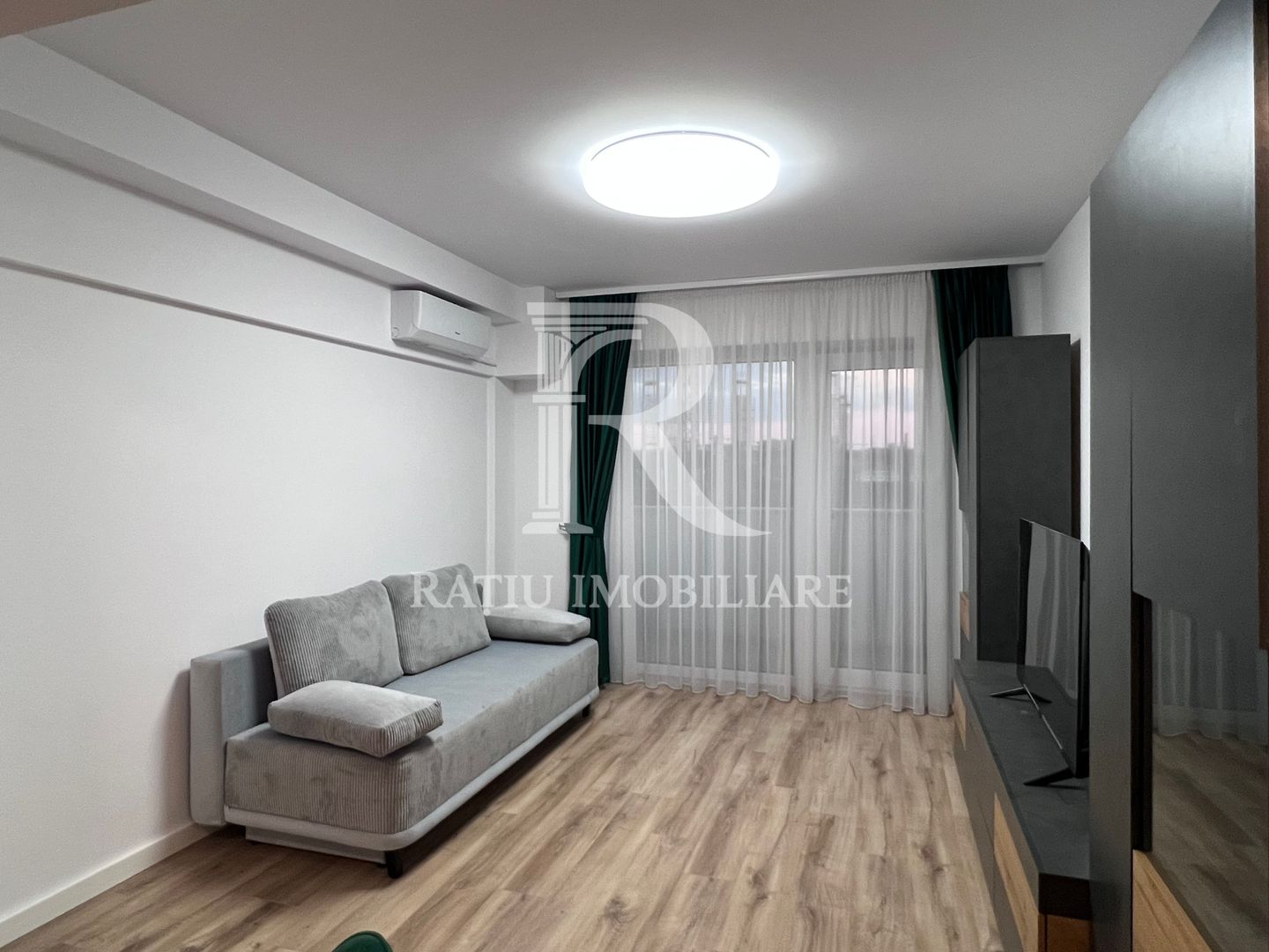 Apartament cu 2 camere | parcare supraterana | Prima Green | Oradea - Poză 1