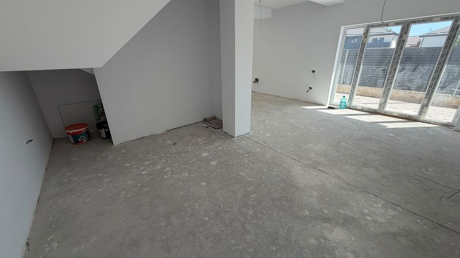 CASA DUPLEX, TOATE UTILITATILE, STRADA ASFALTATA, COMISION 0% - Poză 14