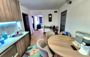 Ap decomandat 4 camere , 2 bai si 2 balcoane-zona Colentina bloc 1986