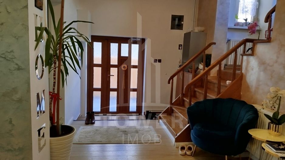 Titlu: Casă individuală spațioasă cu panouri solare – Zona Piața Cluj, Sibiu - Poză 8