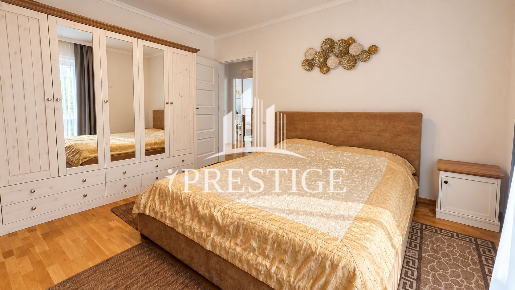 APARTAMENT DE VÂNZARE 4 CAMERE ETAJ 1 BALCON BOXĂ LIFT PARCARE CENTRAL - Poză 5
