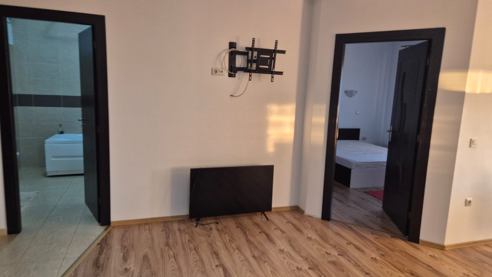 Apartament 2 camere mobilat si utilat, 58 mp , parcare, str Somesului - Poză 3