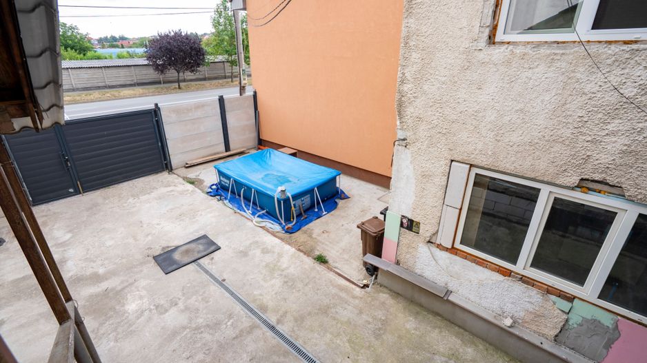 Casa 5 camere in Rogerius, la bulevard, cu acces auto - Poză 15