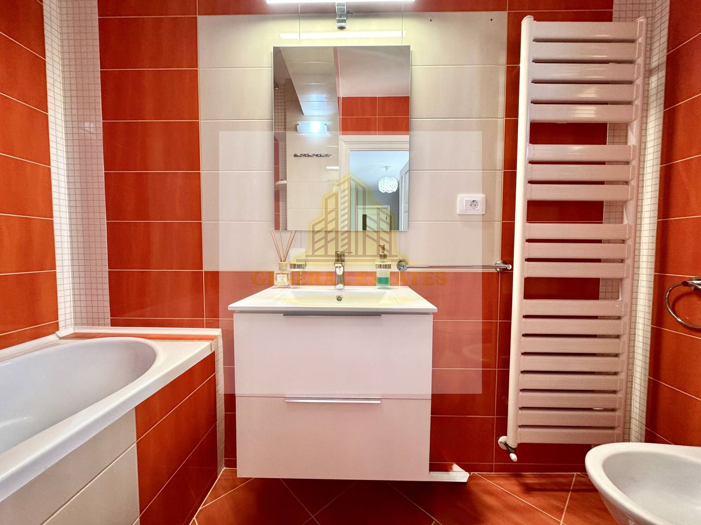 Vânzare apartament cu 3 camere - 130 m.p - în Zona CUG, Iași. - Poză 21