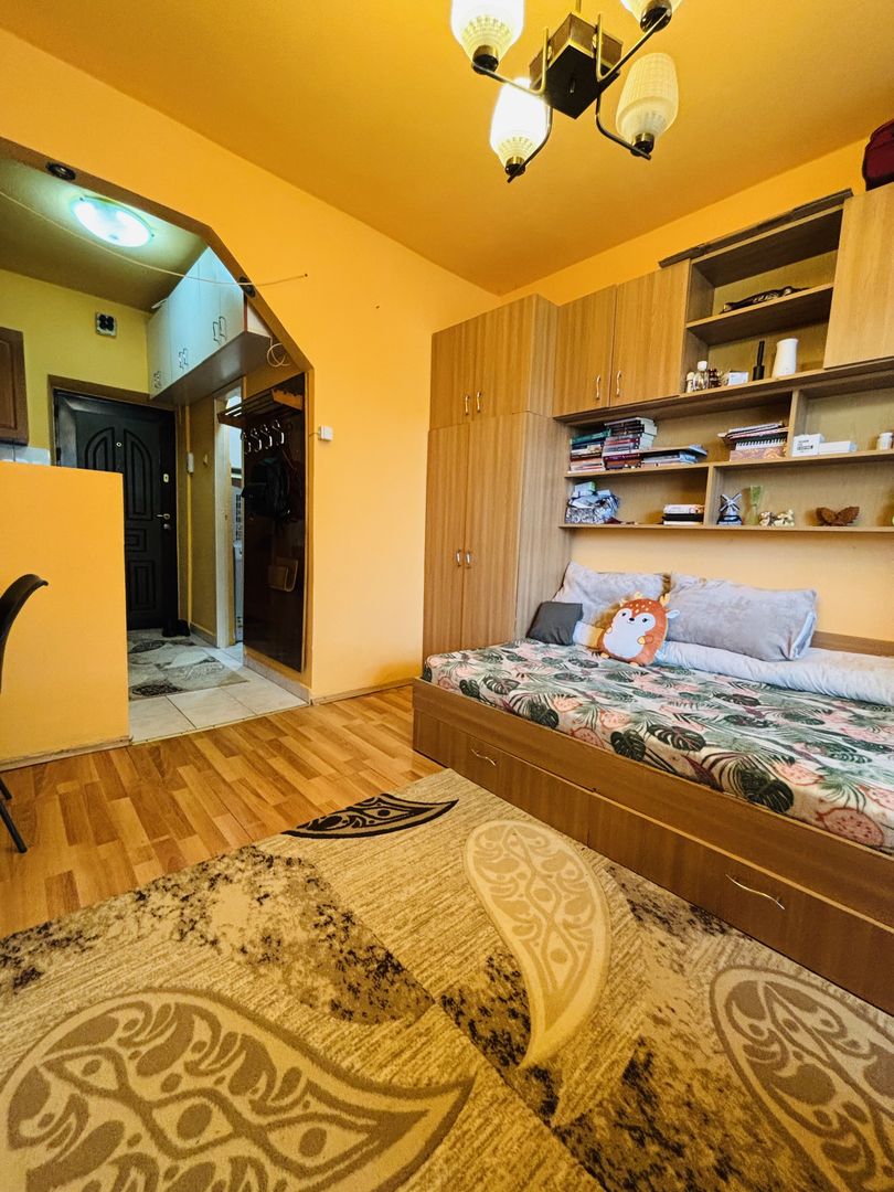 Garsonierǎ Decebal mobilat, utilat - Poză 3