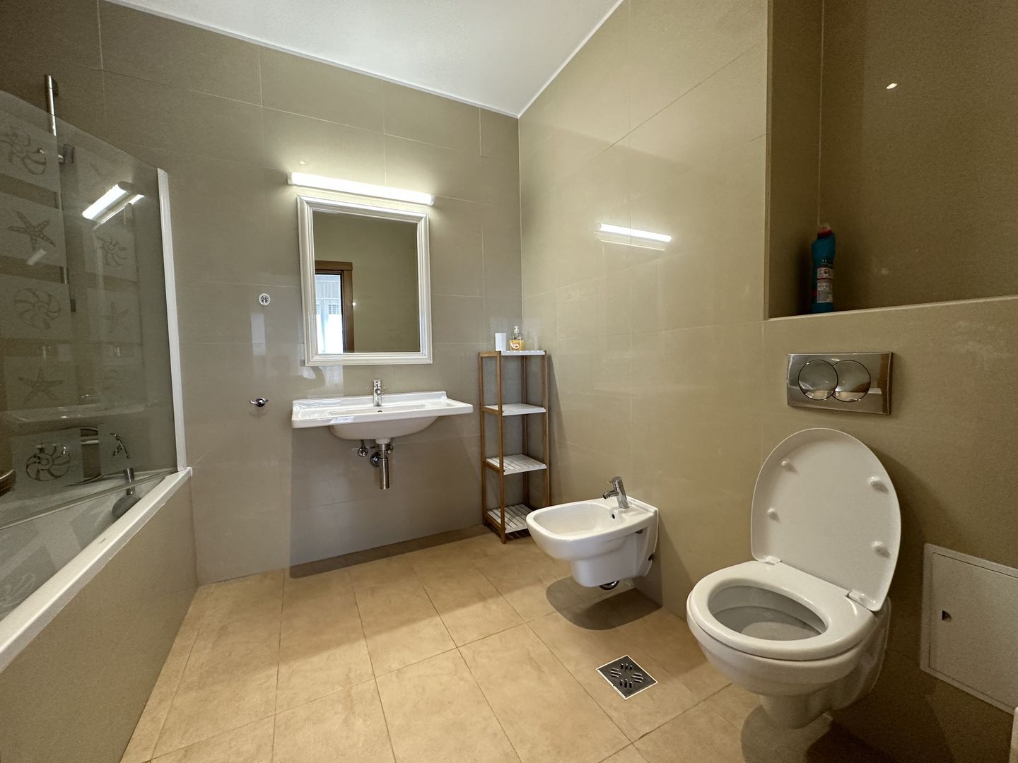 Apartament cu 3 camere - Poză 12