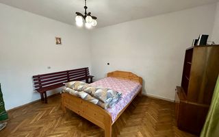 Pensiune cu potențial deosebit, vedere spectaculoasă spre Piatra Craiului - Poză 16