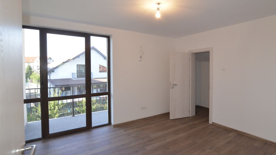 Inchiriem casa noua individuala 4 camere cu garaj - Poză 10