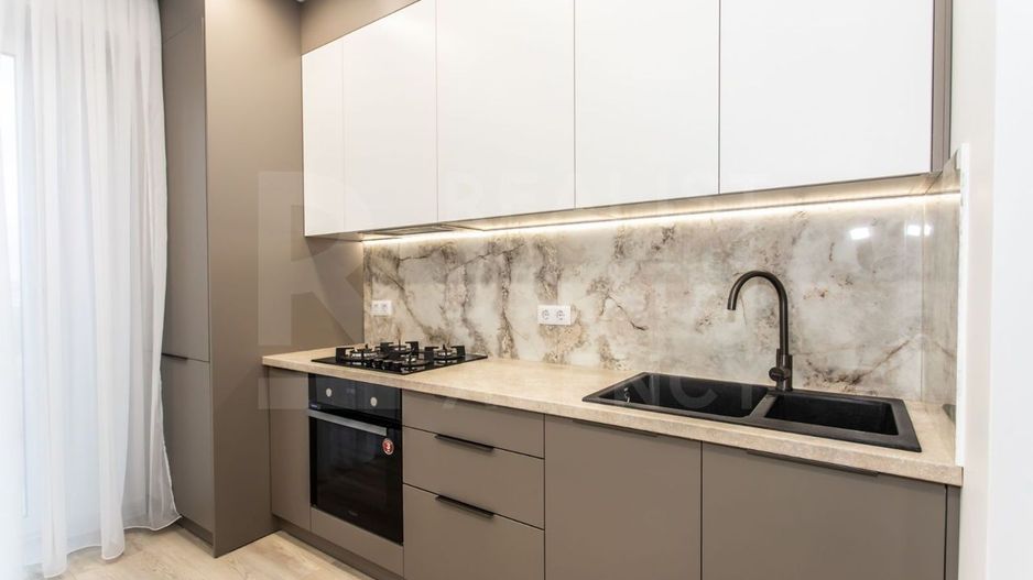 Chirie, apartament, 2 camere, str. Pan Halippa, Centru - Poză 2