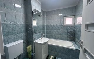 Spatios si gata de mutat | 2 camere | balcon + pivnita | Strand - Poză 8