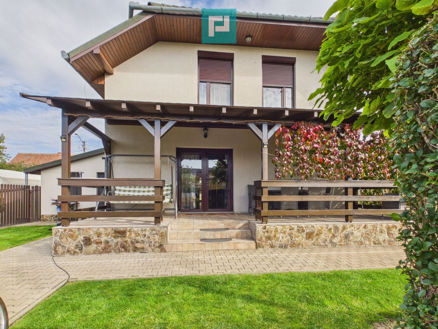 Casă cu 5 camere și teren 562 mp, Curtici - Poză 17