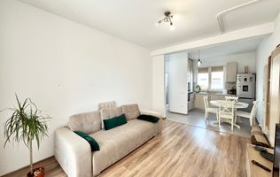 Apartament 3 camere - Dumbravita | Parter cu terasă&curte plus 2 locuri parcare