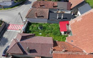 Casă Săsească autentică de vânzare în Râșnov | Teren 720 mp | toate utilitățile - Poză 3