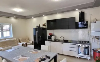 Casa individuala 7 camere Centru - Poză 11