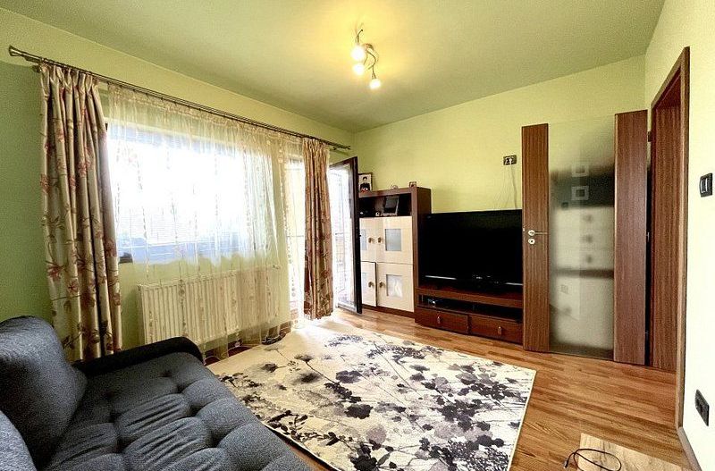 Design clasic, pozitie centrală - casă  în Dumbrăvita - Poză 18