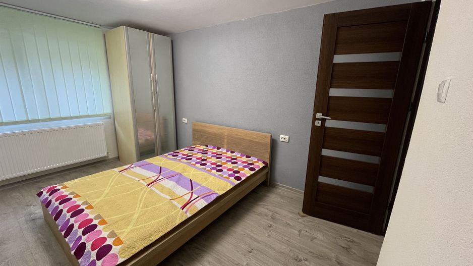 Apartament cu 4 camere de vânzare in Sebeș. - Poză 4