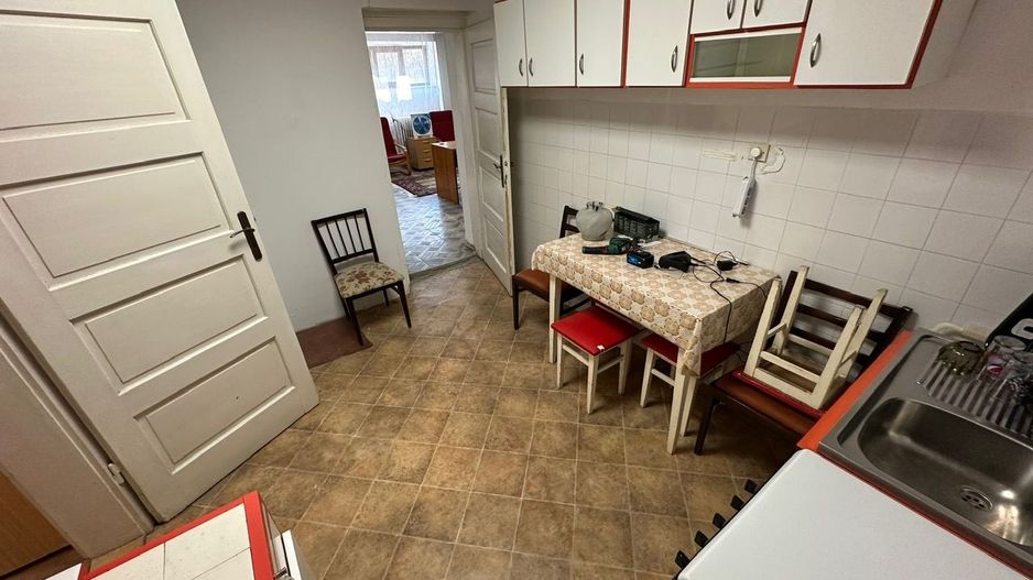 Casa in zona CENTRALA -  Take Ionescu - Poză 29