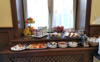 Vila de vanzare in zona Centrala/Orasul de jos - Poză 29