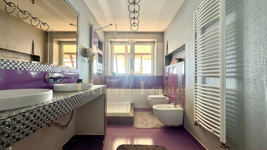 Vânzare Afacere Activa - Hotel - 4 Nivele 750 mp - Poză 6