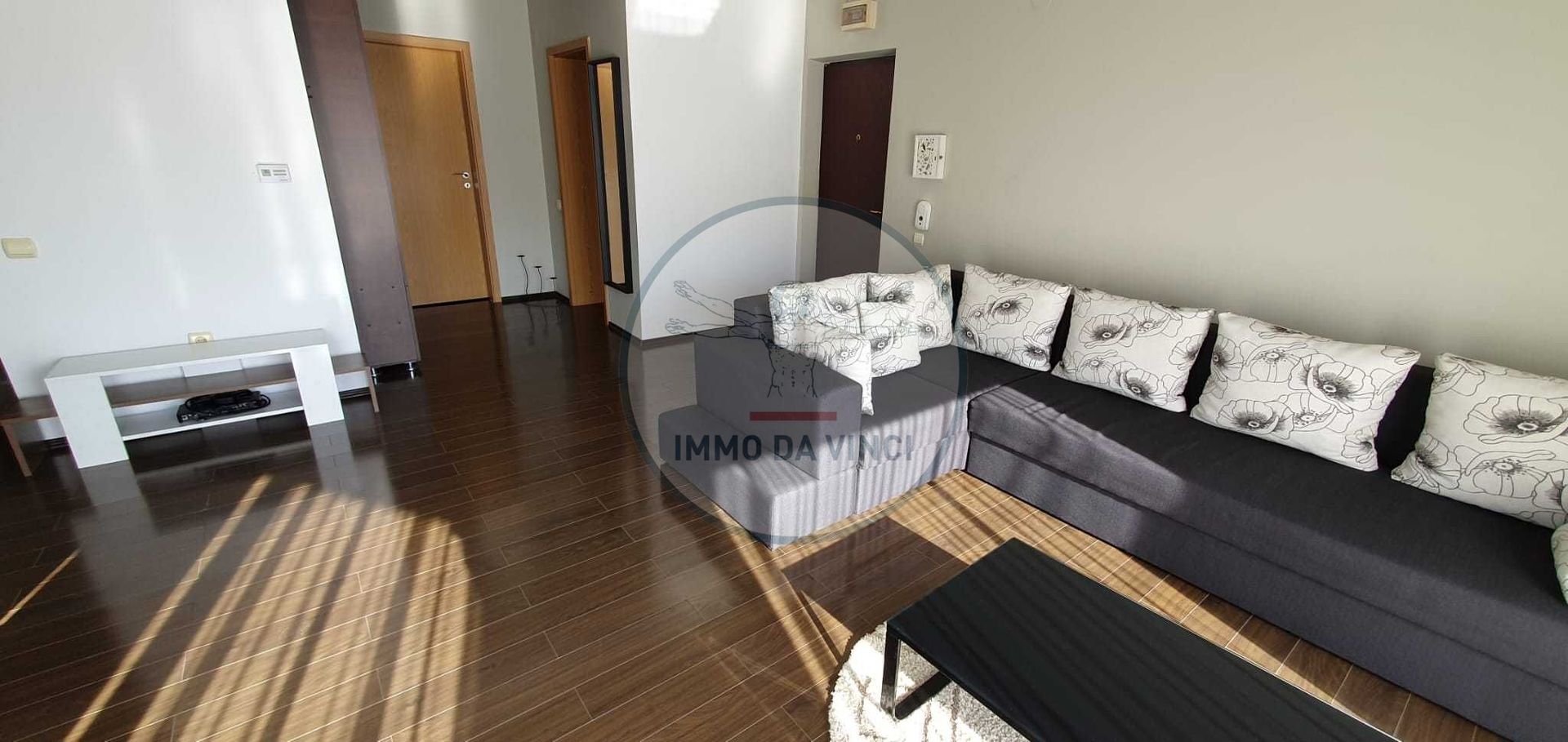 PF inchiriez in Europa apt. 2 camere, 55 mp, loc parcare, 550 euro - Poză 8