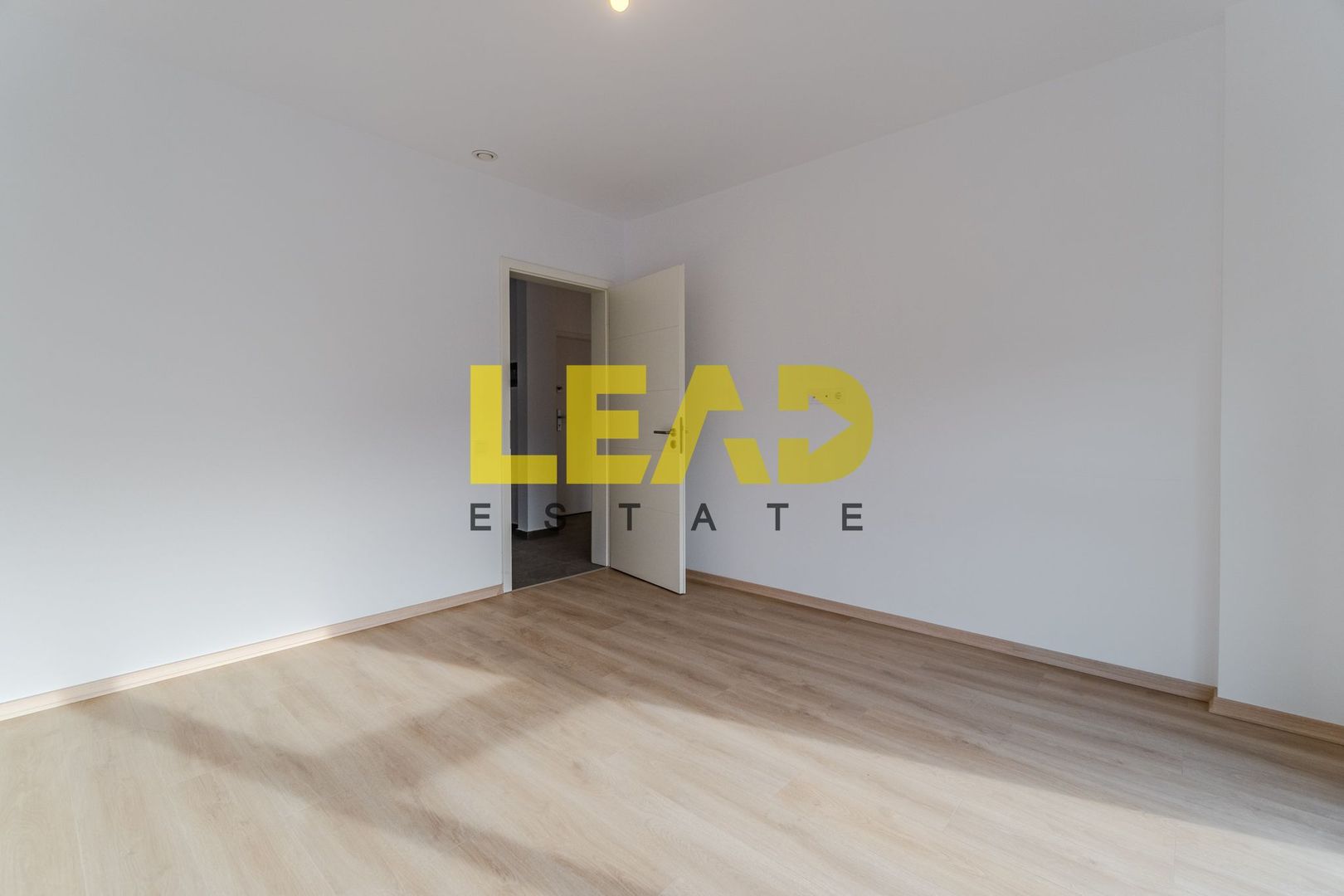 Repozitionare pret! Apartament 2 camere, nou · Noble Residence · Comision 0% - Poză 12