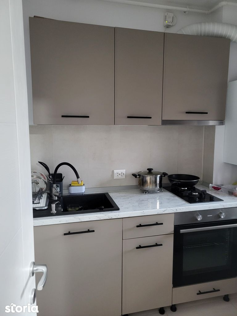 Garsoniera moderna, centrala proprie, balcon mare, Hills Brauner - Poză 8