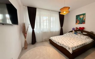 Vila insiruita mobilata si utilata / 4 camere/ 3 Bai / Curte proprie - Poză 10