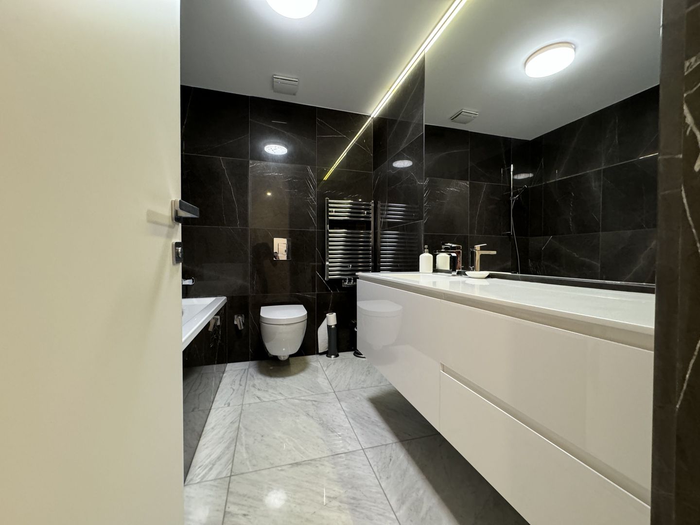 APARTAMENT LUX | PARCARE | ONE CHARLES DE GAULLE - Poză 7