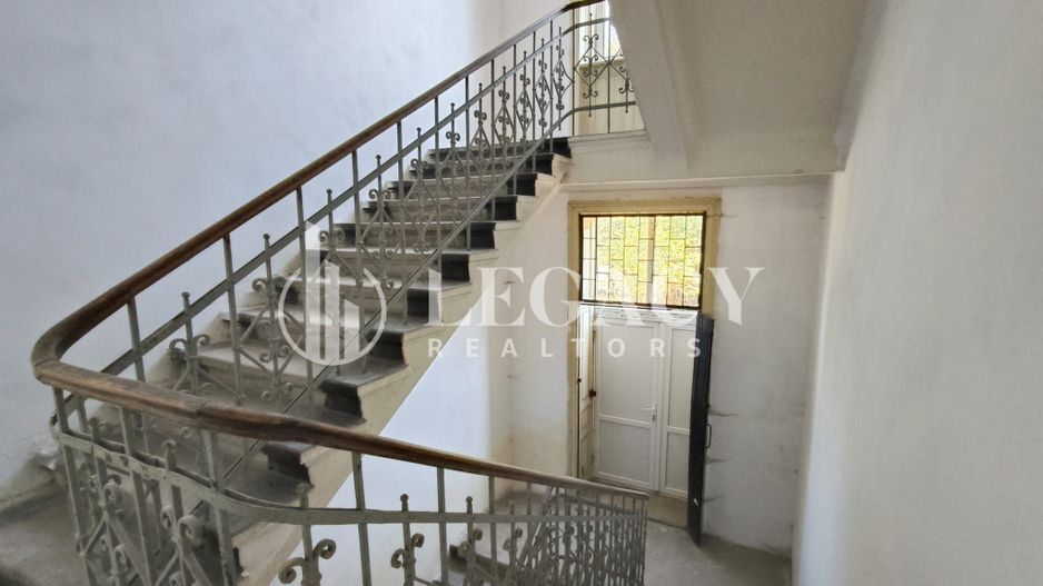 VÂNZARE/SCHIMB CU TEREN  - Clădire interbelică, centru oraș Siret - Poză 11