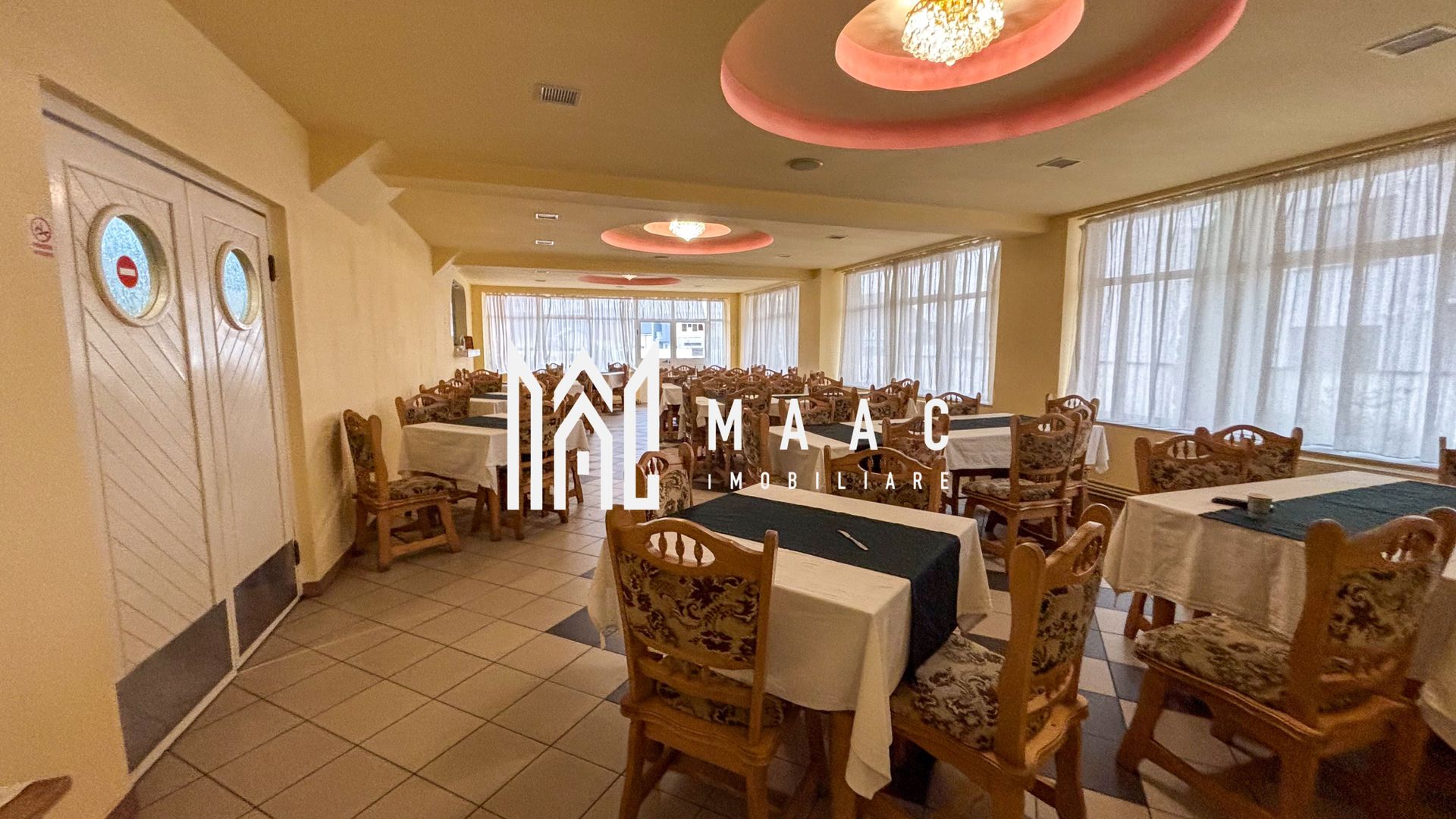 Hotel / Restaurant | 26 camere | 65 locuri | Selimbar - Poză 2