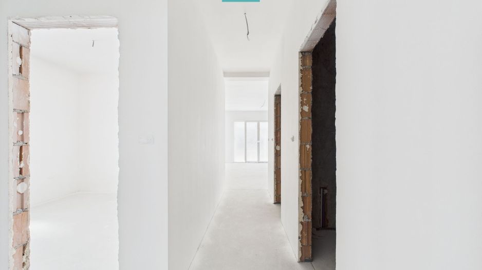 1/2 Duplex cu 4 camere și 2 băi în Moșnița Nouă - Poză 9