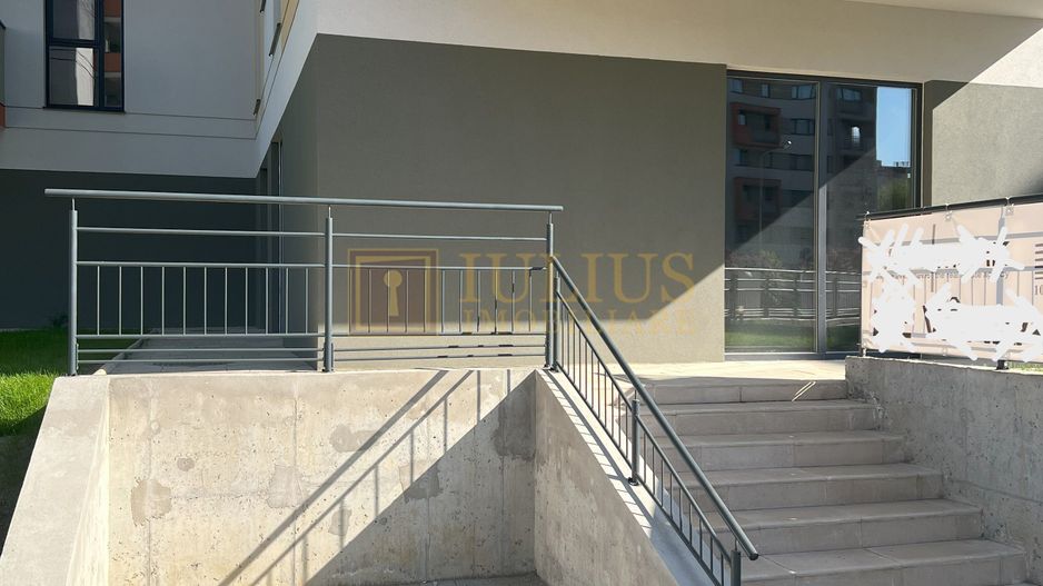 Spatiu 90mp utili; bloc nou, vad comercial ! Zona de nord - la bulevard. - Poză 2