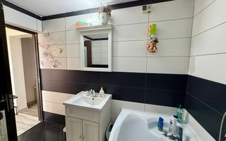 Casa cu teren generos/de vanzare/com Leu, Dolj - Poză 19