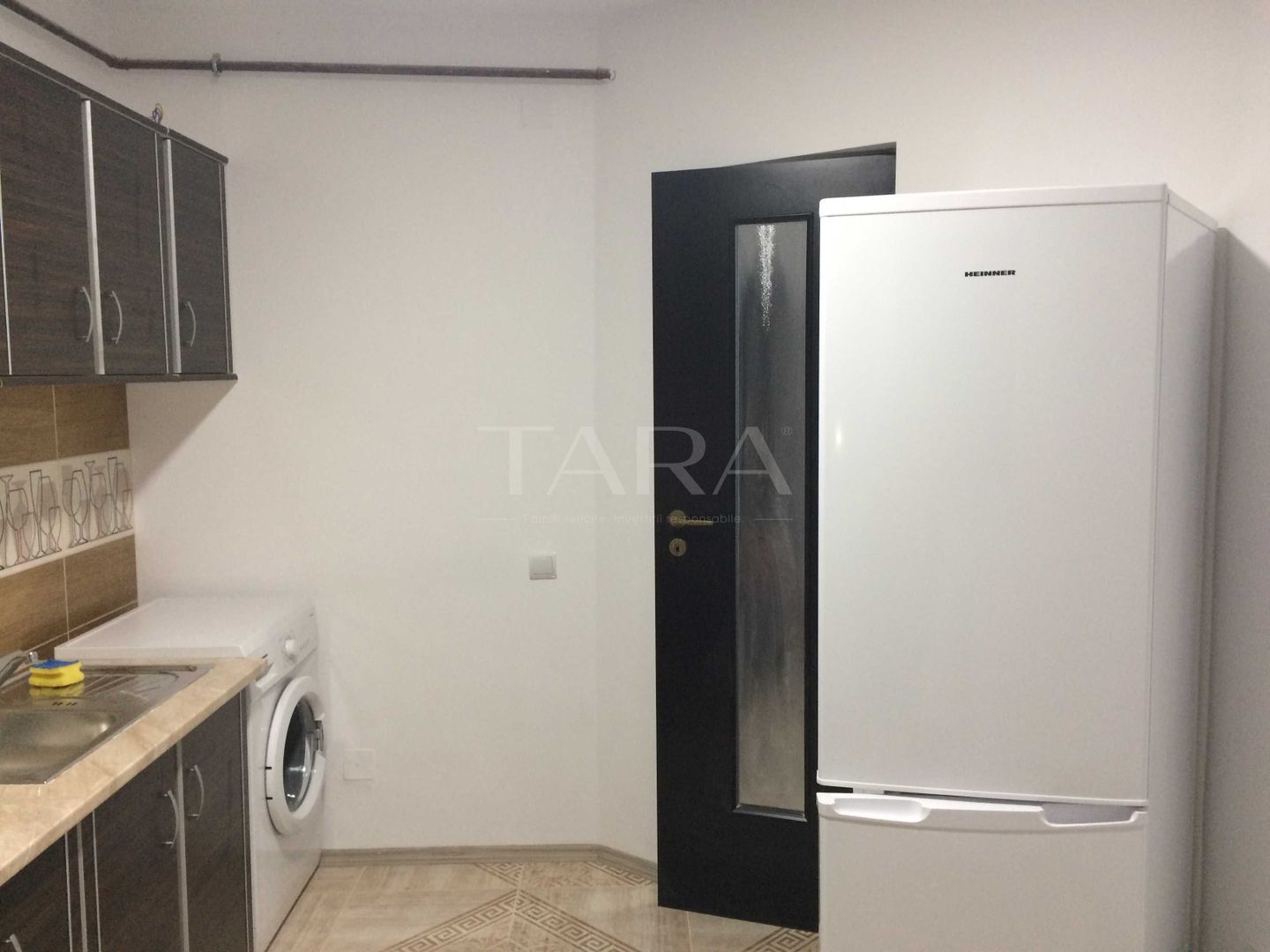 Vanzare apartament 2 camere Floresti-TERRA - Poză 1