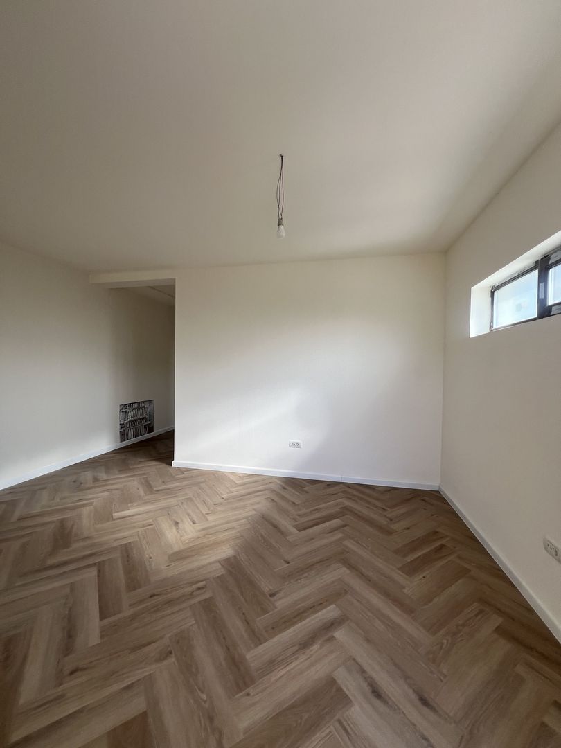 Casa pe parter 3 camere - Poză 7