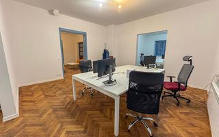 Vila impresionanta cu 12 incaperi in Andrei Muresanu - Poză 4