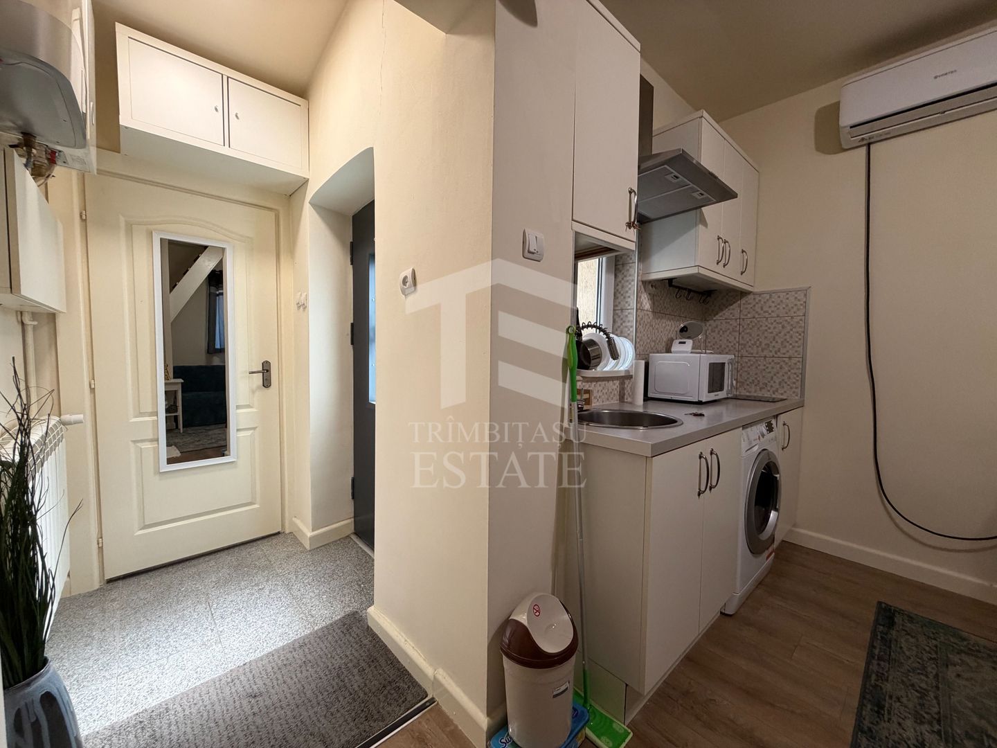 PARCUL CAROL - Viilor | Chirie Casa 2 Camere - Poză 4
