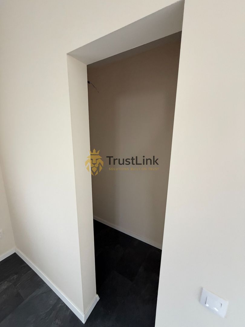 Casa individuala 4 camere Finalizata 380mp curte comuna Berceni - Poză 5