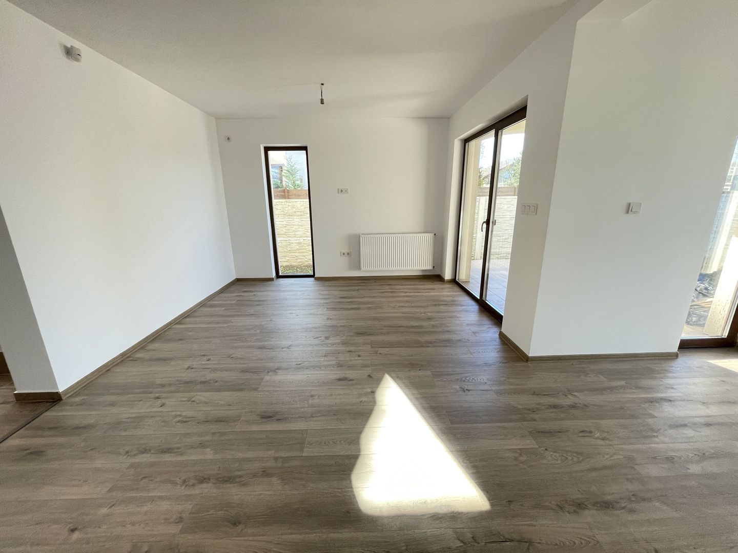 Duplex frumos si spatios in Dumbravita - Poză 2