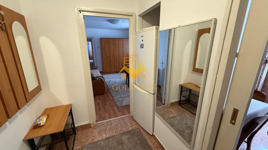 3 camere semidecomandate, balcon, Gheorgheni, Hotel Royal, P-ta Hermes - Poză 17