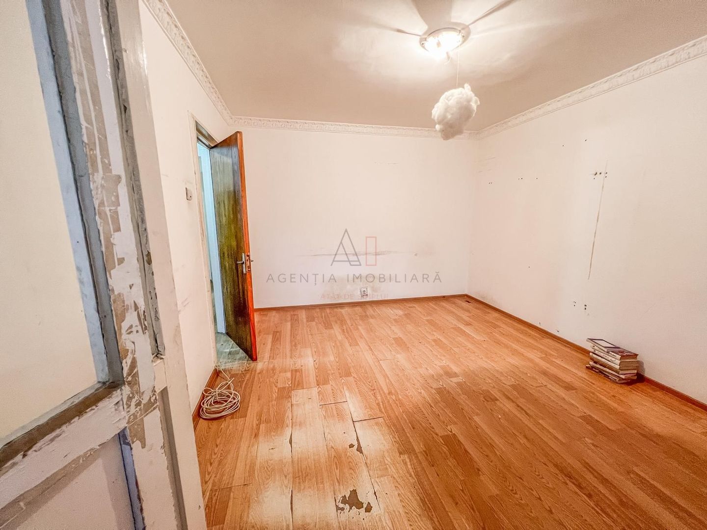 Apartament 3 camere Balcon Metrou  Raul Doamnei 1' - Poză 4