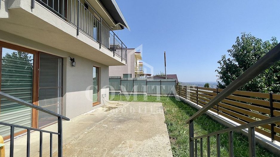 Casă individuală cu panoramă cartier Dambul Rotund - Poză 9